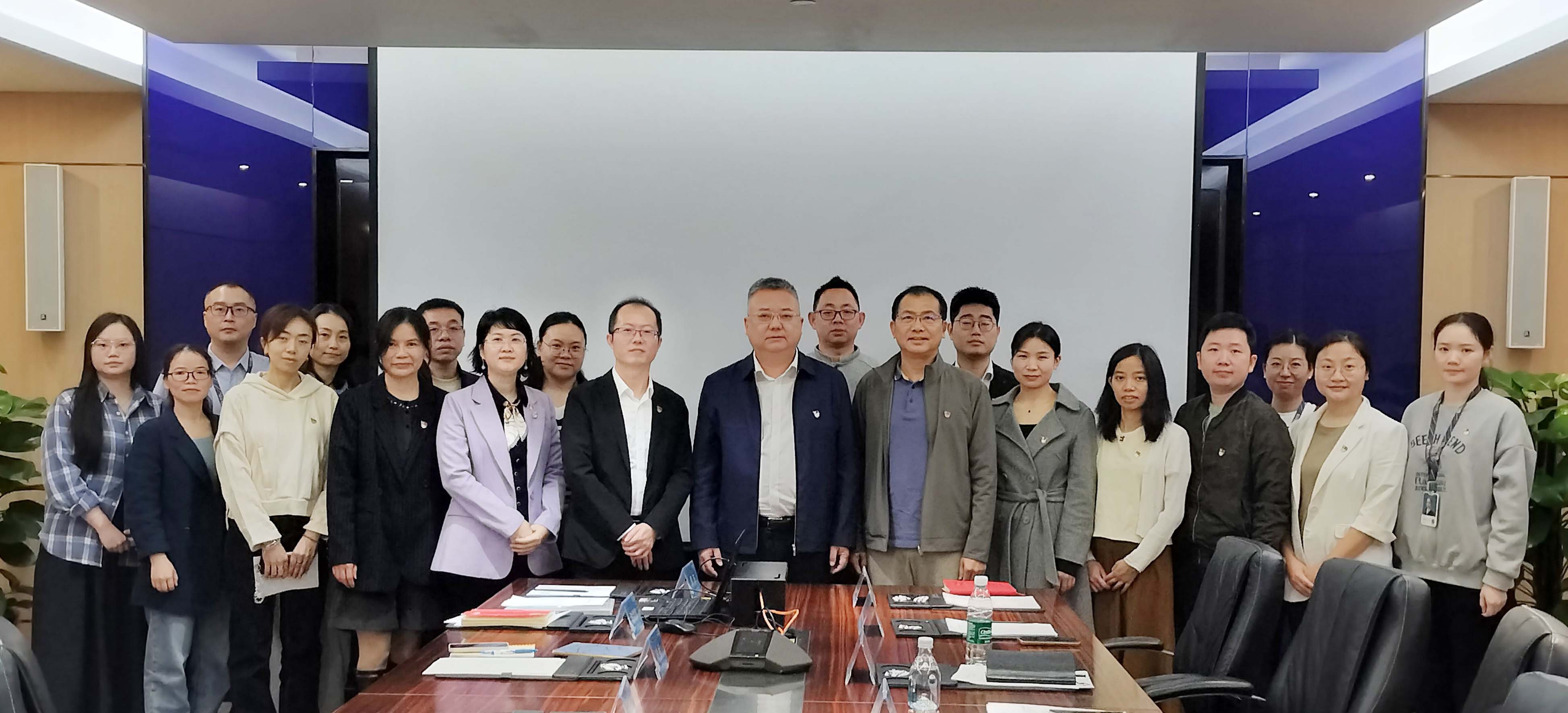 李程任深圳市2007so太阳集团供应链股份有限公司党委书记，钟志华任党委副书记、纪委书记